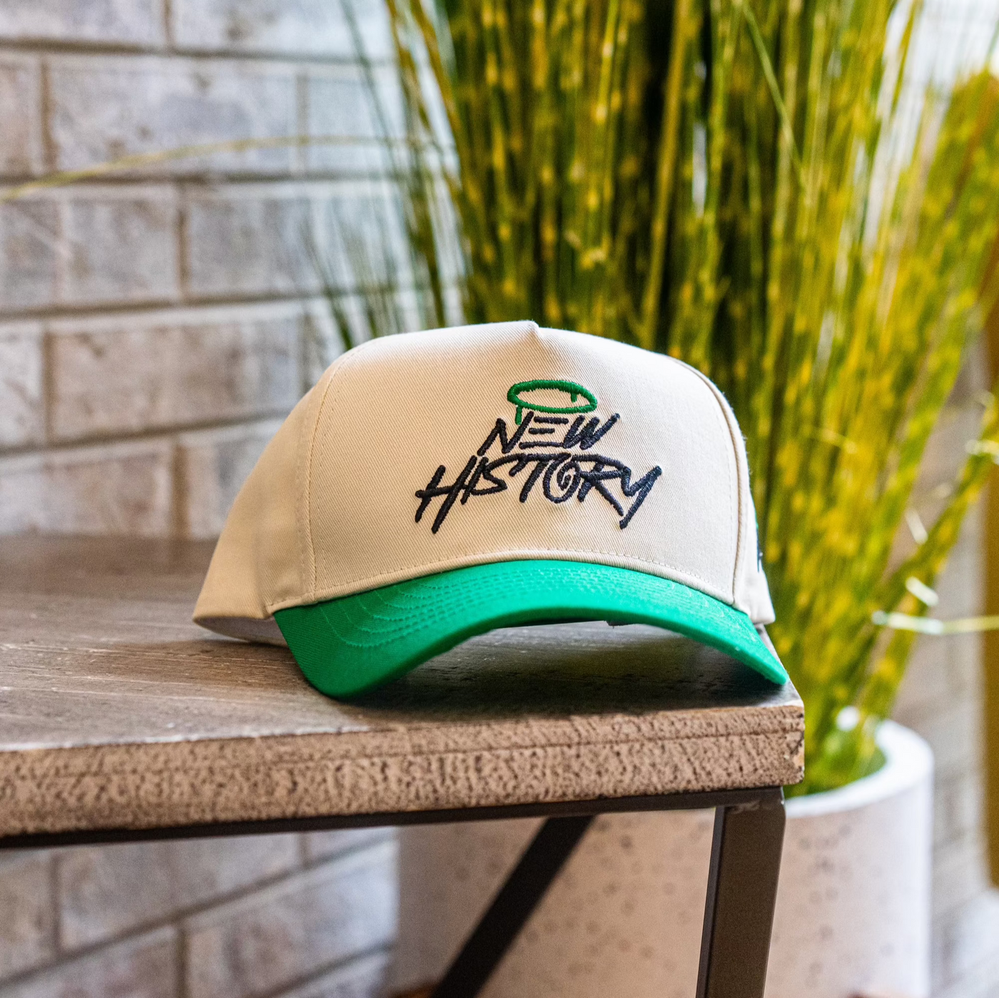 New History SnapBack — detail view